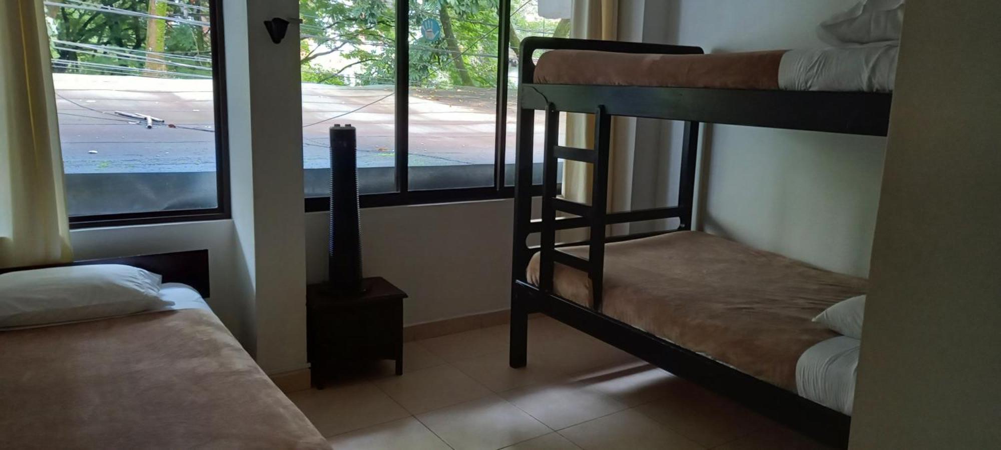 Casa Kiwi Hostel 메딜린 객실 사진