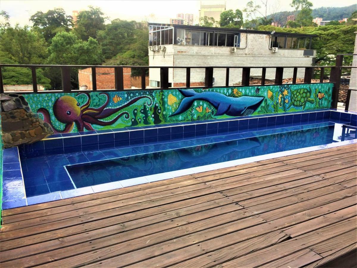 Casa Kiwi Hostel 메딜린 외부 사진
