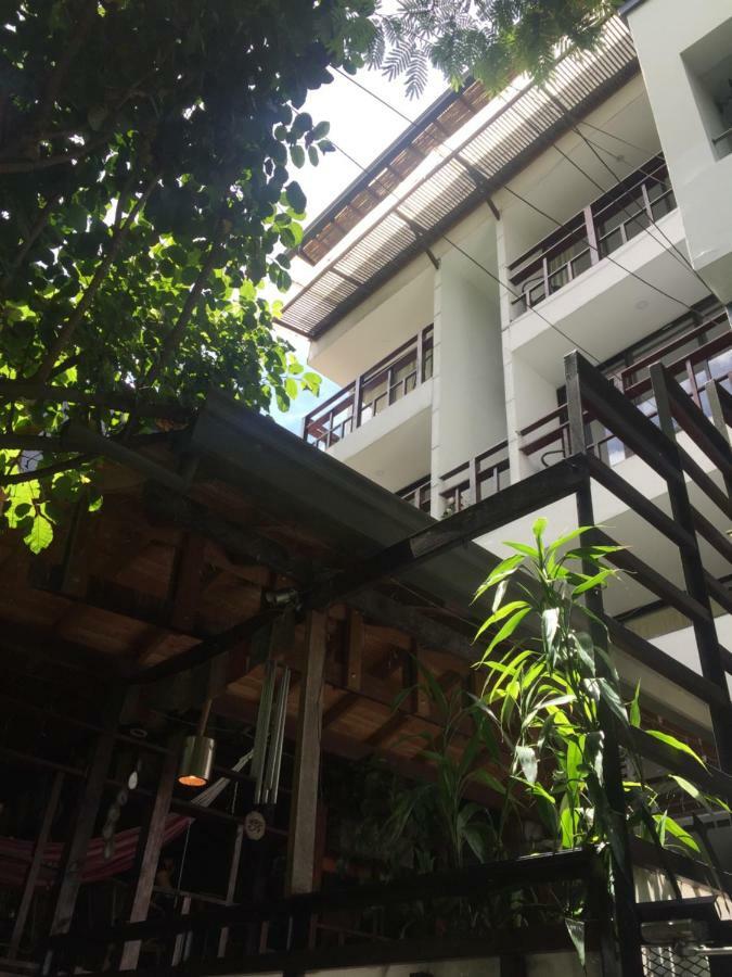 Casa Kiwi Hostel 메딜린 외부 사진